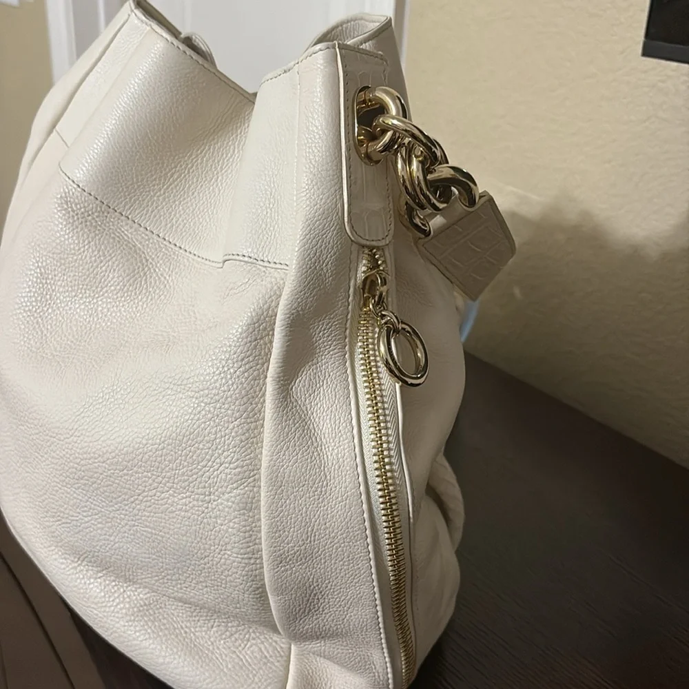 Furla Large Cream Hobo Bag NWT - Picture 5 of 15